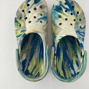 CROCS Kids Blue and Yellow Tie dye Slip-On Sandals